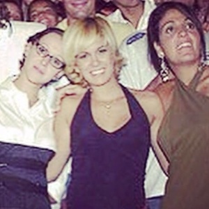 Ao lado de Leka e Estela, colegas de confinamento do BBB1 - Arquivo Pessoal - Arquivo Pessoal