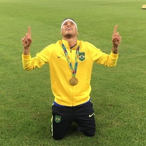 Neymar tem a foto mais curtida do Instagram no Brasil em 2016 - Reprodução/Instagram/neymarjr - Reprodução/Instagram/neymarjr
