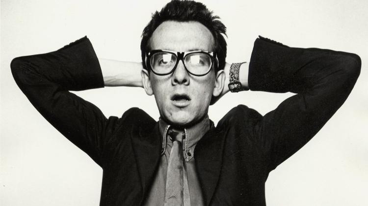O cantor Elvis Costello - Reprodução - Reprodução