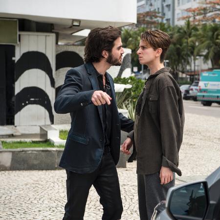 Ruy (Fiuk) defende Ivana (Carol Duarte) em "A Força do Querer" - Estevam Avellar/TV Globo - Estevam Avellar/TV Globo