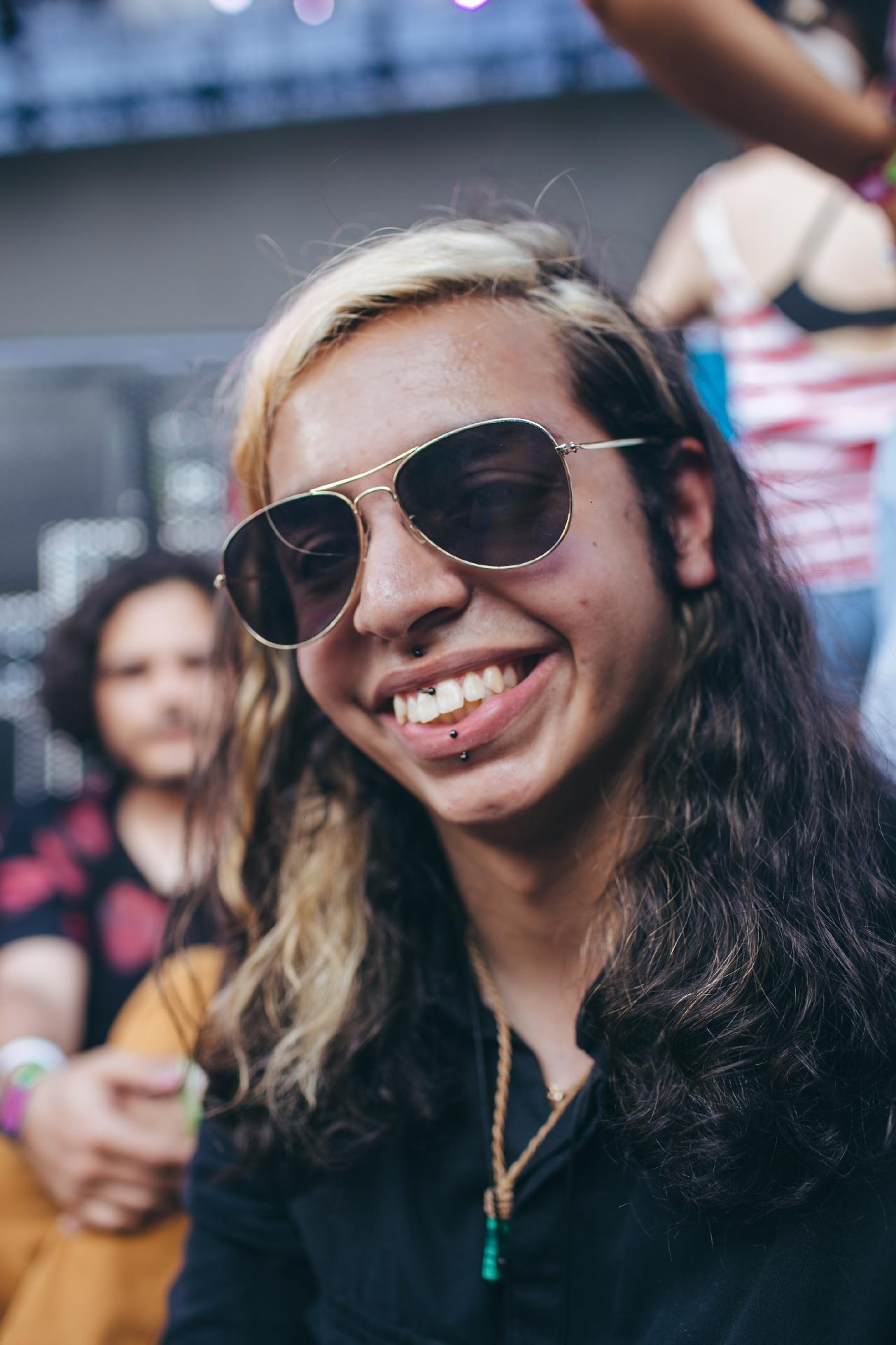 Fãs da cantora norueguesa Aurora esperam ansiosos pelo show dela, que canta o tema d novela das sete "Deus Salve o Rei" - Felipe Gabriel/UOL