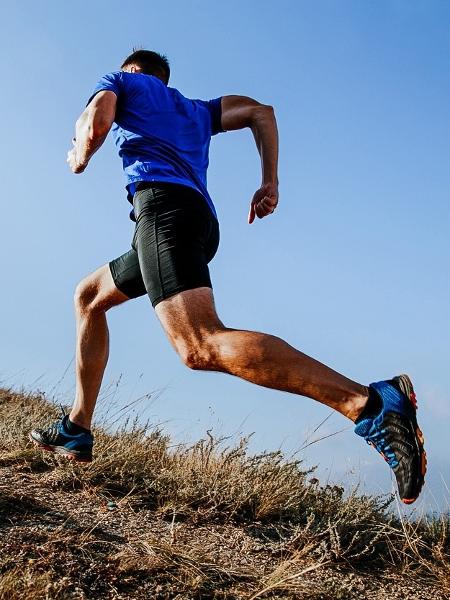 Uma corrida curta e intensa é melhor para a saúde do que uma corrida longa  - UOL VivaBem