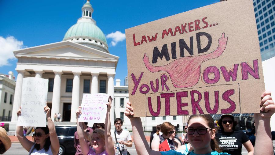 Judiciário norte-americano vai analisar uma lei de Louisiana acusada de restringir o acesso à prática do aborto - AFP