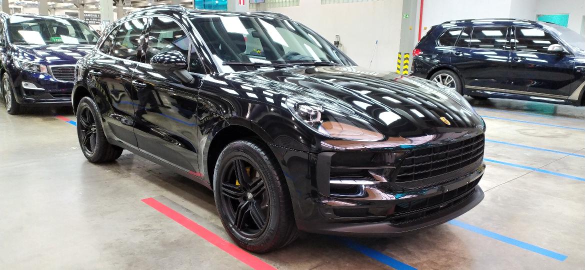 Oficina da BSS: estrutura dos carros é inteiramente alterada para blindagem - Vitor Matsubara/UOL