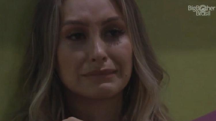 BBB 21: Carla Diaz chora durante festa - Reprodução/Globoplay - Reprodução/Globoplay