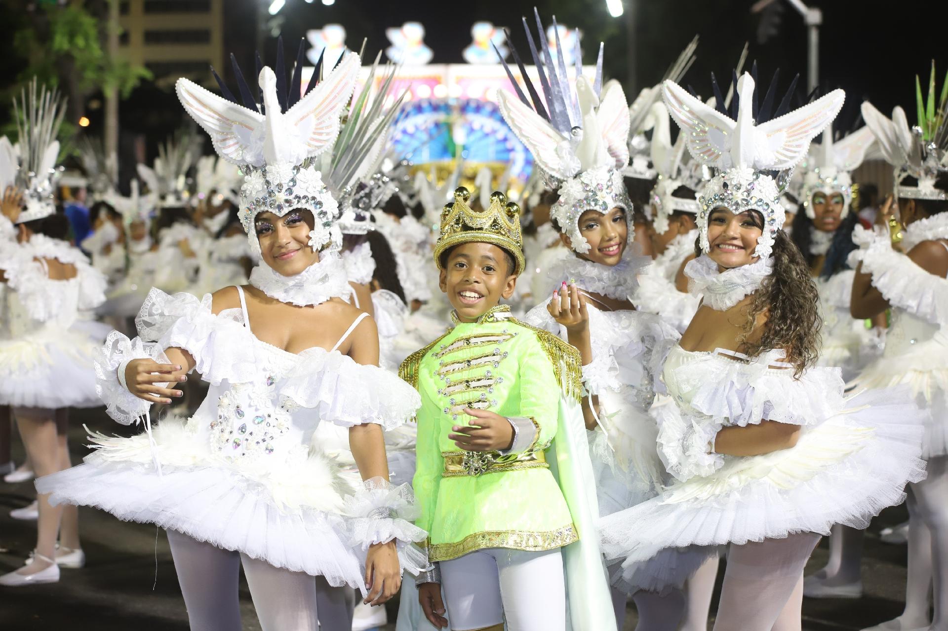 22.abr.2022 - Concentração do desfile da Imperatriz Leopoldina - Zô Guimarães/UOL