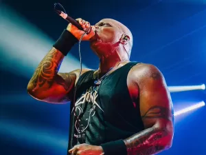 Sepultura anuncia novas datas de turnê de despedida no Brasil