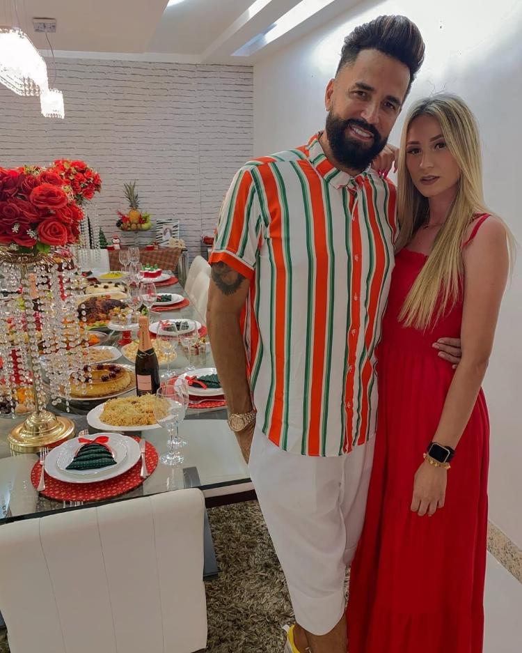 Bruna Morais e o pai, Latino Bruna Morais e o pai, Latino