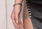 Kylie Jenner está há quatro anos com pulseira de R$ 28.900 presa no pulso - Reprodução