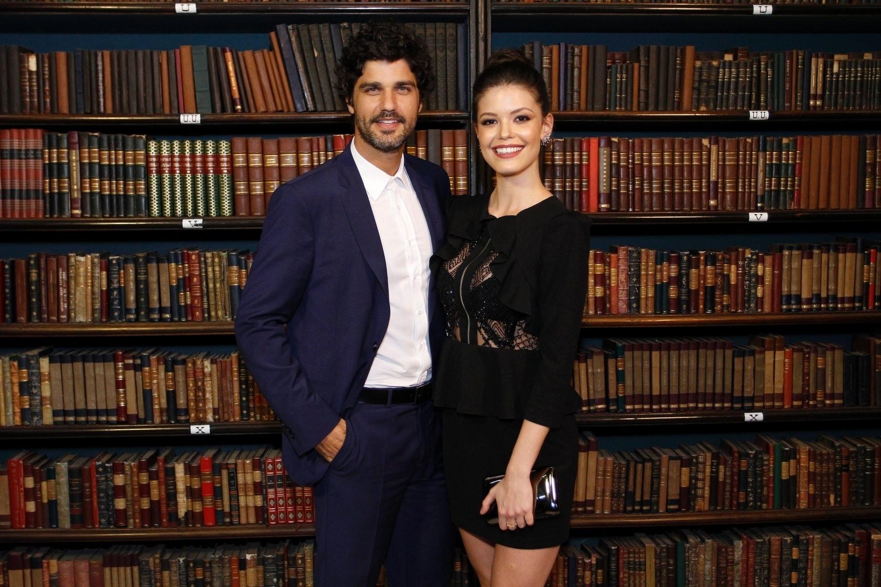 Vitória Strada e Bruno Cabrerizo estão no elenco de "Tempo de Amar", novela das seis com previsão de estreia para setembro na Globo. Ela faz a filha de José Augusto (Tony Ramos), o dono da famosa Quinta da Carrasqueira e se apaixonará pelo rapaz humilde, interpretado por Caberizo - Thyago Andrade/BrazilNews