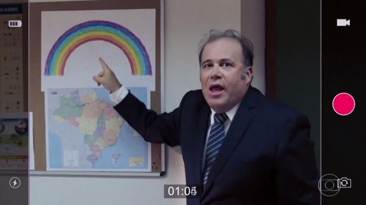 No "Zorra", vereador (Otávio Müller) denuncia "ditadura gayzista" em escola - Reprodução/TV Globo - Reprodução/TV Globo