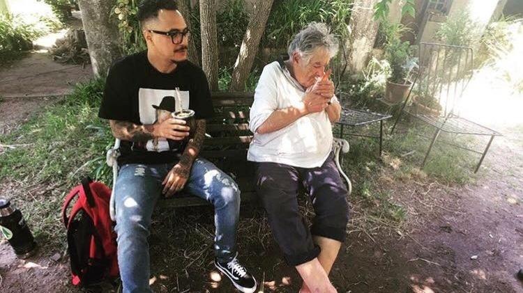 Marcelo D2 e Mujica em encontro no Uruguai - Facebook/Reprodução - Facebook/Reprodução