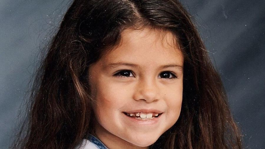 Selena Gomez publica foto de quando era criança - Reprodução/Instagram