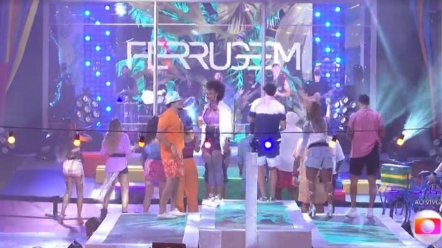 BBB 22: Ferrugem anima festa com tema pagode para os brothers - Reprodução/Globo