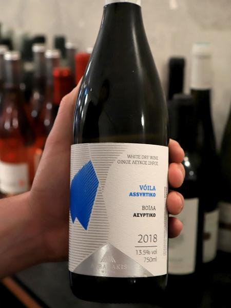 O vinho grego Lyrarakis Voila Assyrtiko PGI 2018 - David Silverman/Getty Images - David Silverman/Getty Images