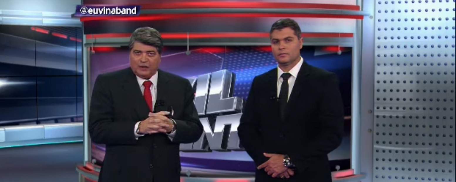 Joel Datena já dividiu a apresentação do "Brasil Urgente" com o pai. Aos sábados, ele substitui José Luiz Datena no comando do programa - Reprodução/Band