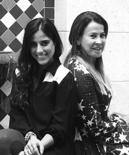 8.mai.2016 - Camila Camargo homenageia a mãe, Zilu Godoi. "Amor de mãe.. Existe amor mais puro, mais verdadeiro? Pra mim só se for o de Deus... Posso não ser mãe, mas conheço esse amor incondicional, porque conheço através dos seus olhos", declarou a atriz. Em longo texto, Camila falou da admiração que sente pela mãe: "Minha guerreira, Leoa, sei que sempre falo isso, e falaria mil vezes mais, porque sinto que nunca serei capaz de por em palavras o tamanho do meu amor e gratidão por você" - Reprodução/Instagram/camilla_camargo