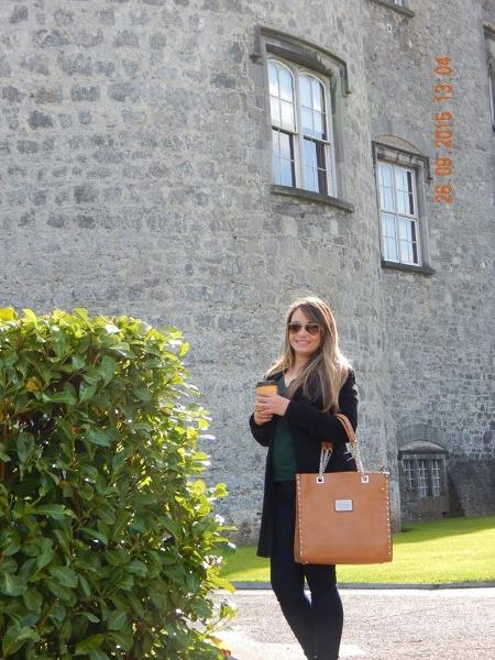 A turismóloga Diana Marques desde 2014 mora na Irlanda - Arquivo pessoal - Arquivo pessoal