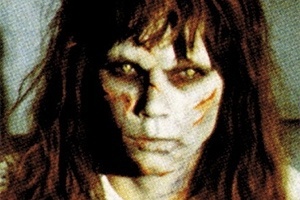 A atriz Linda Blair em cena de "O Exorcista" (1973) - Reprodução - Reprodução