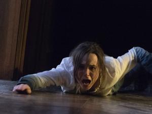 Ellen Page em cena do filme "Além da Morte" - Reprodução - Reprodução