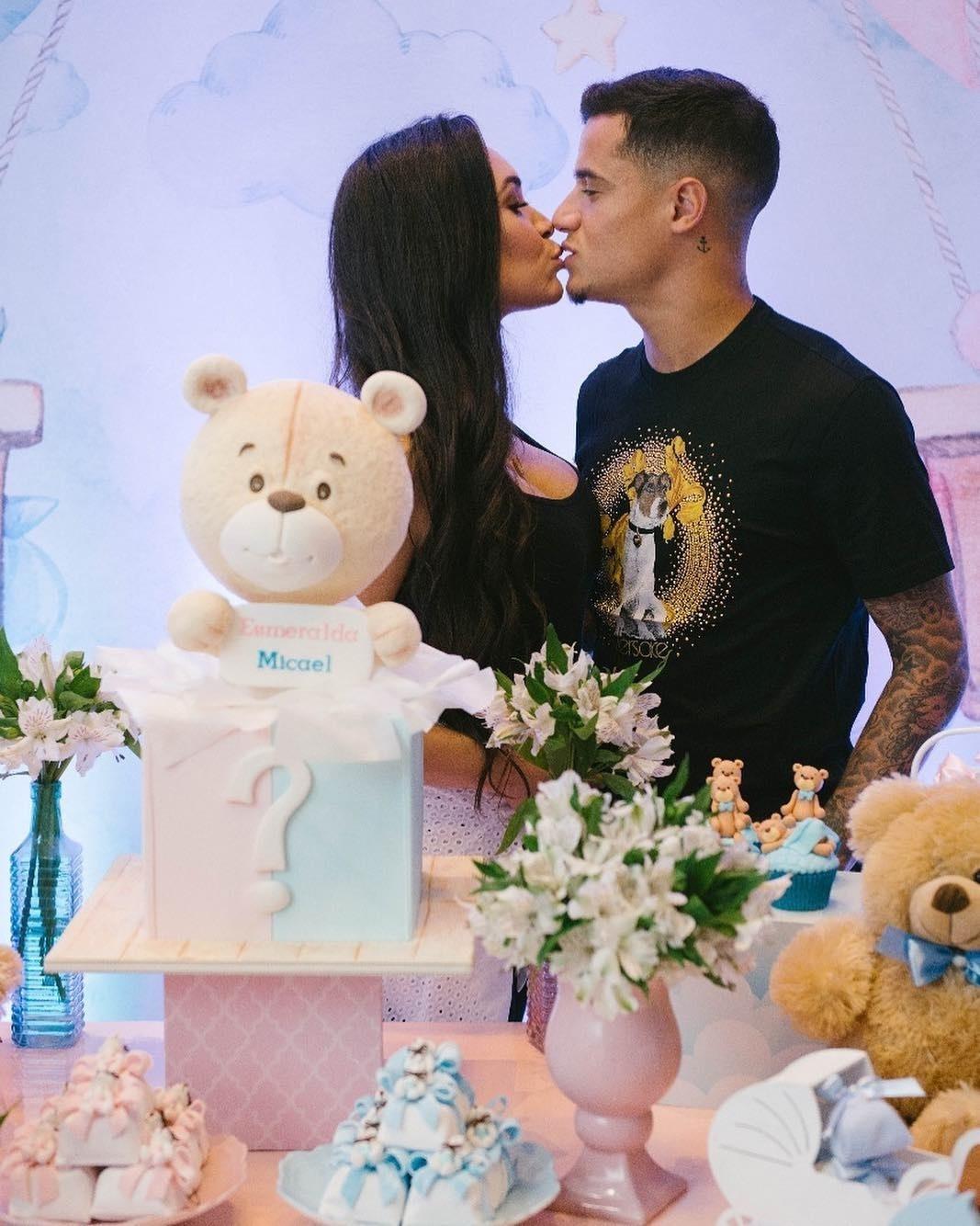 Chá revelação filha de Philippe Coutinho - Instagram/@lorenaduquefestas