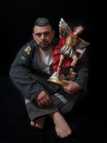 Padre João Cláudio é lutador de jiu-jitsu e devoto de São Miguel - Rodrigo Campanário/Divulgação - Rodrigo Campanário/Divulgação