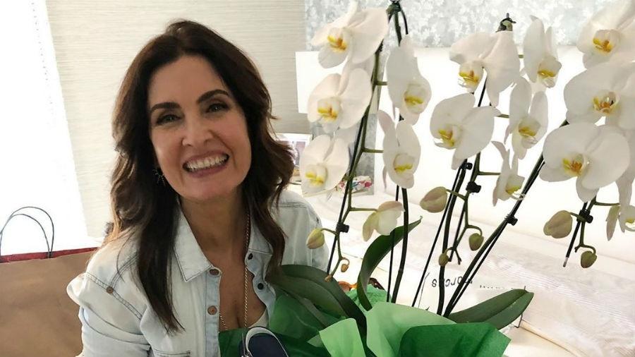 Fátima Bernardes mostra os presentes que ganhou de Túlio Gadêlha - Reprodução/Instagram