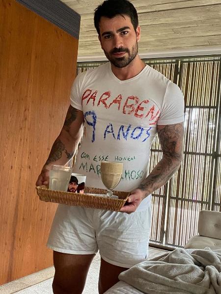 Adriana Sant"Anna ganha café da manhã especial do marido, Rodrigão - Reprodução/Instagram
