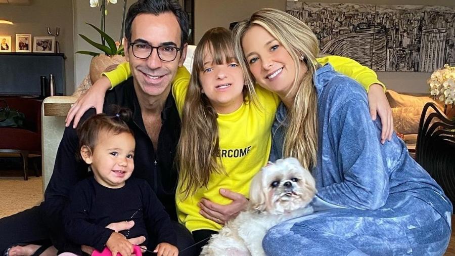 Manuella, Cesar Tralli, Rafaella Justus e Ticiane Pinheiro: domingo em família - Reprodução/Instagram