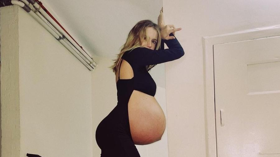 Isa Scherer exibiu barriga grávida de gêmeos após "alarme falso" - Instagram/@isascherer
