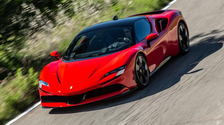 340 km/h e de zero a 100 km/h em 2,5 s: modelo tem números de Fórmula 1