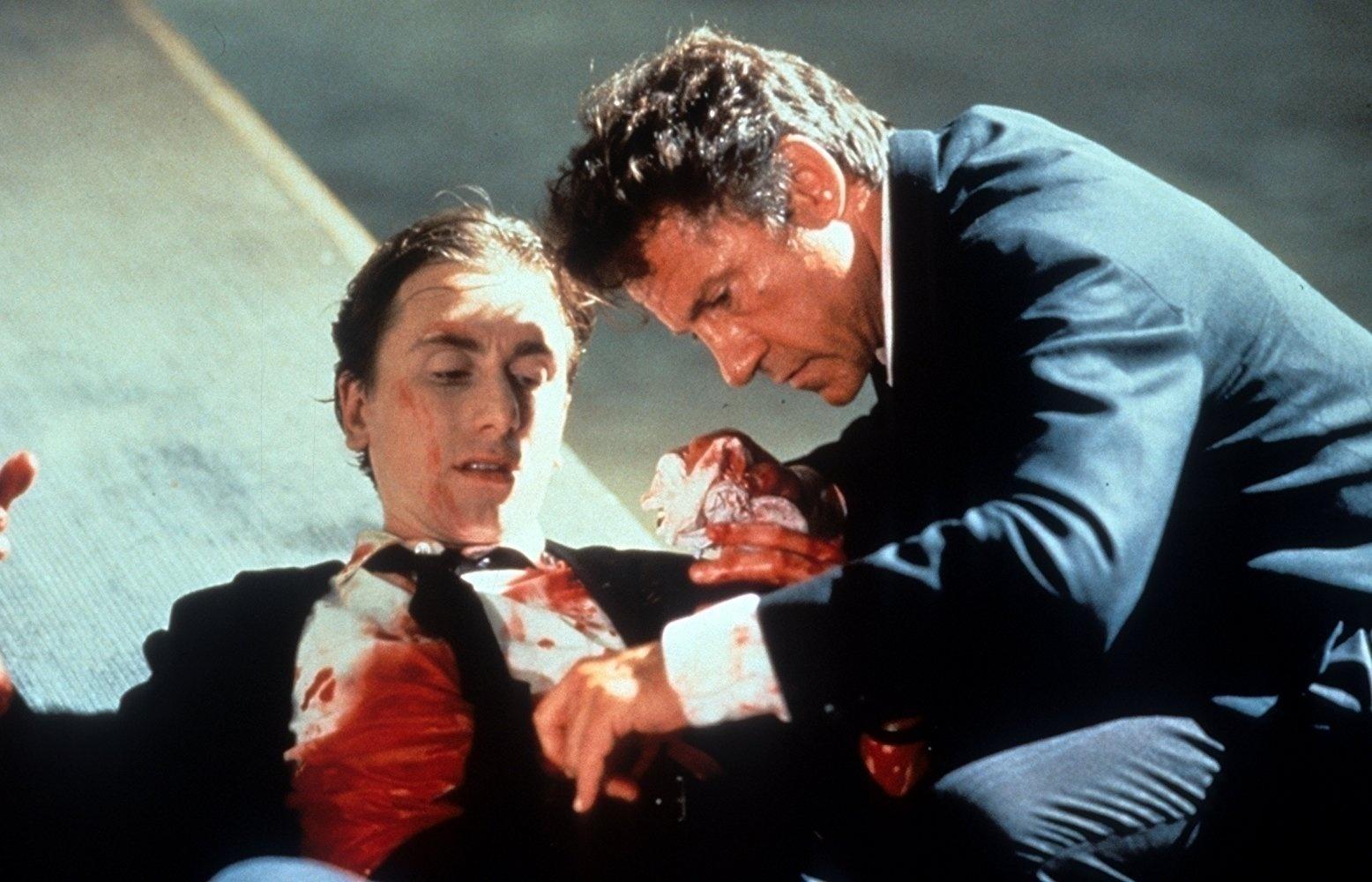 Harvey Keitel e Tim Roth em cena de "Cães de Aluguel" (1992) - Divulgação