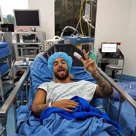 Cantor Maluma passa por cirurgia no joelho - Reprodução/Instagram