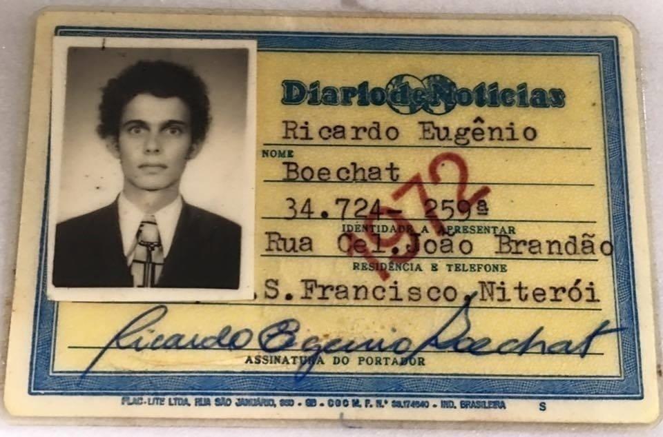 O primeiro trabalho em redação foi no "Diário de Notícias" e sua primeira missão foi ficar no encalço de Pelé, que embarcaria para fora do Brasil - Reprodução/Facebook