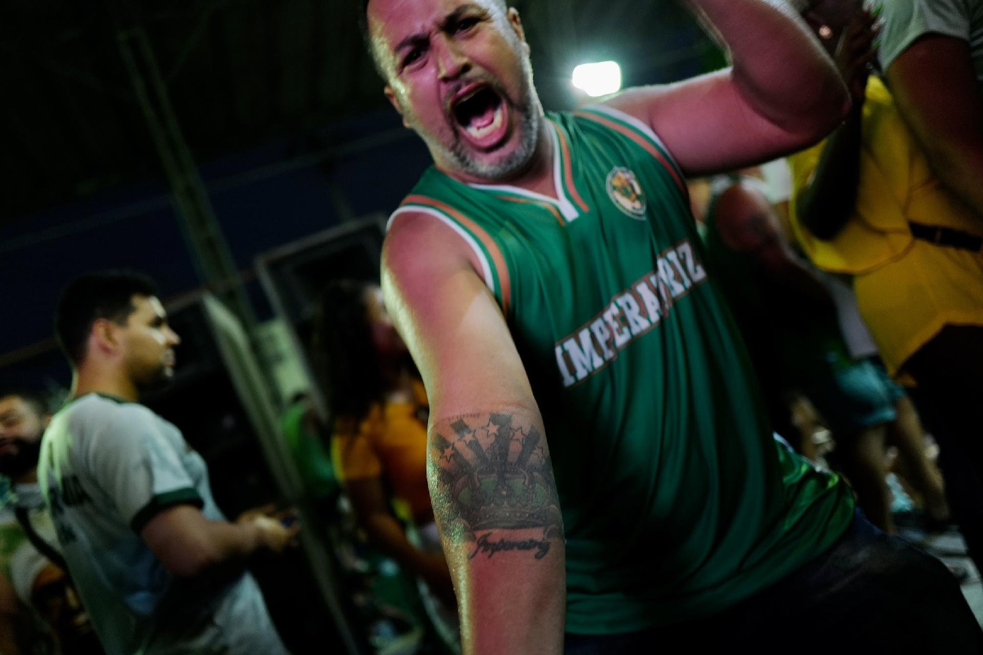 Campeã do Carnaval 2023, quadra da Imperatriz Leopoldinense esté em festa no RJ - Lucas Landau/UOL