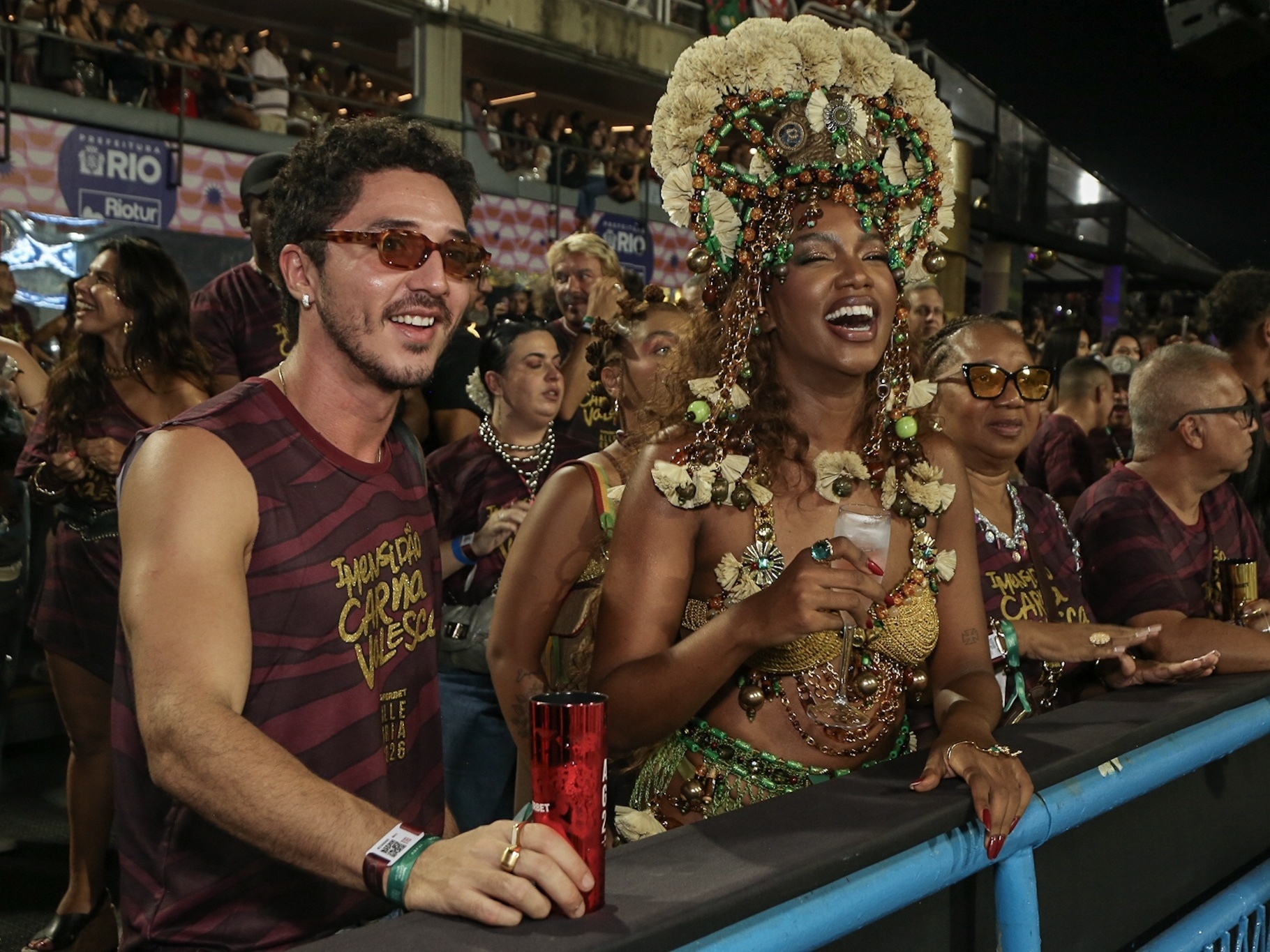 Carnaval 2026: Iza e João Vitor curtiem última noite de desfile no Rio