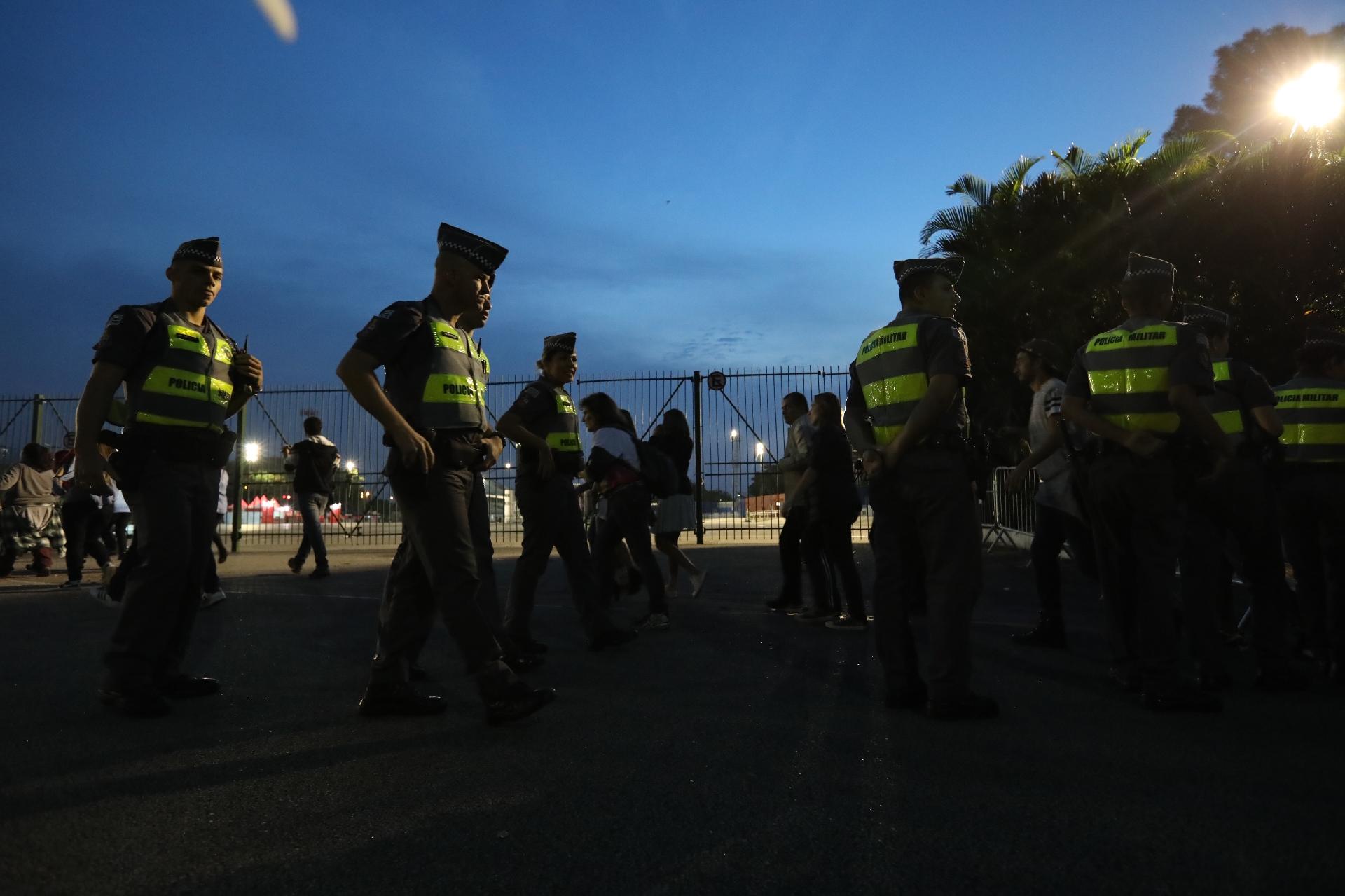 Entrada do Anhembi é aberta para o público da Virada Cultural 2017 - Simon Plestenjak/UOL