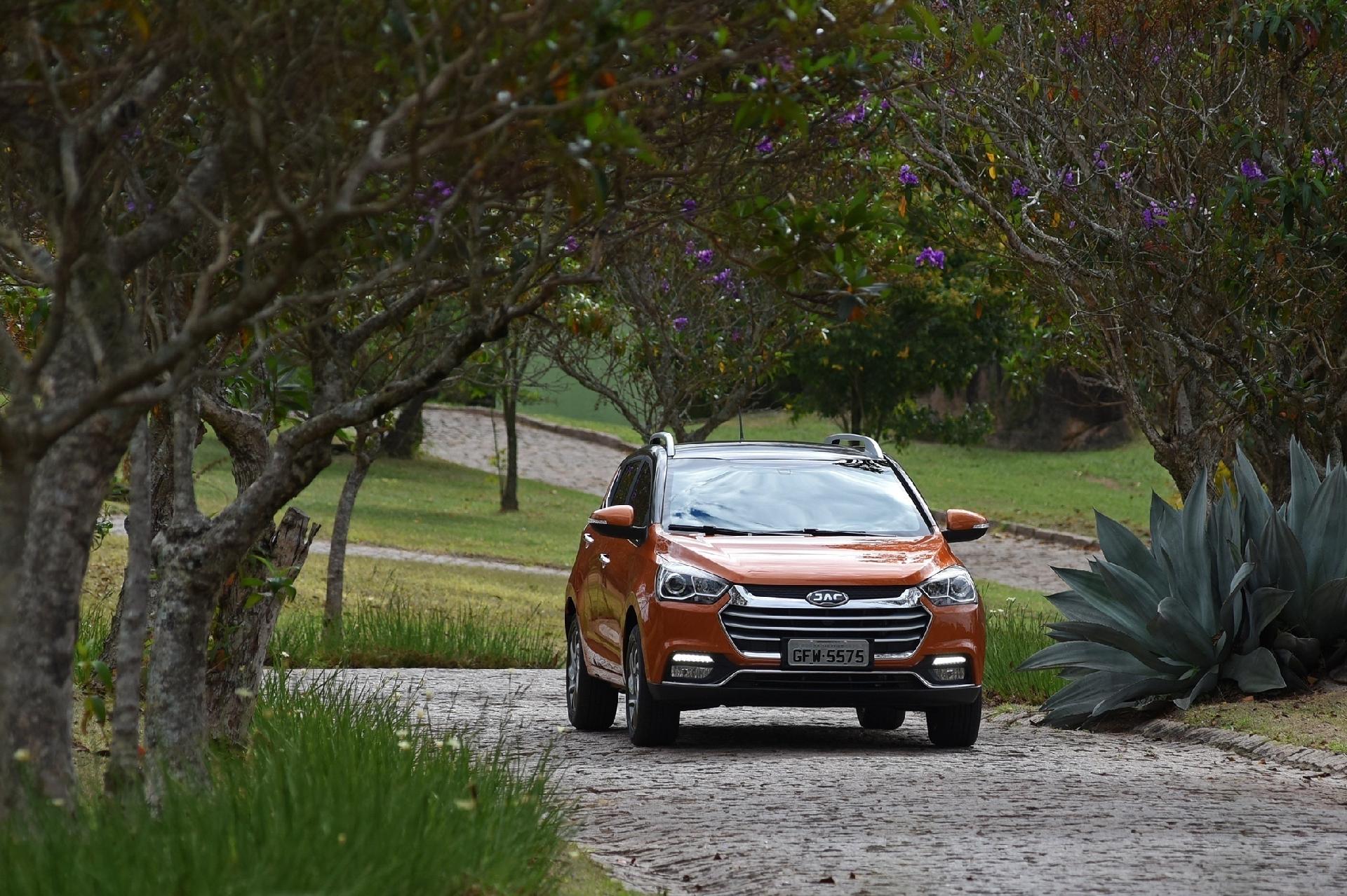 JAC T40 - Murilo Góes/UOL