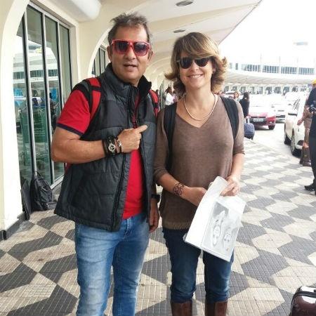 Zé Congonhas encontra Claudia Abreu e corre para não perder a foto com a atriz - Felipe Pinheiro/UOL - Felipe Pinheiro/UOL