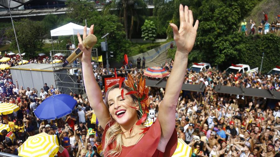 Claudia Leitte estreia com o Bloco Largadinho no Carnaval de São Paulo, na av. 23 de Maio - Guilherme Zauith/UOL