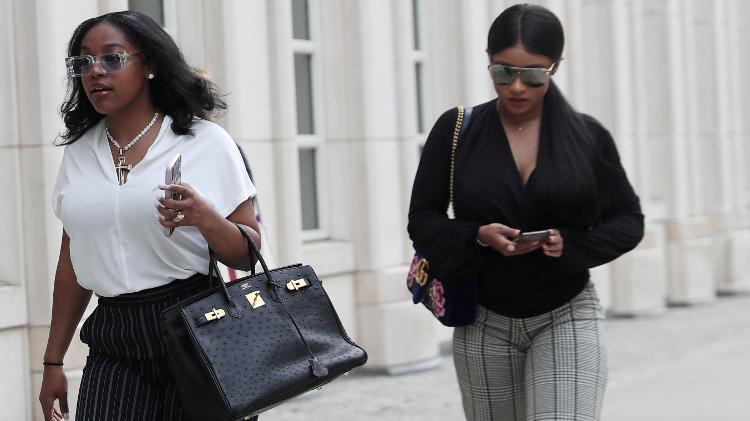 Joycelyn Savage e Azemel Clary chegam a tribunal em Nova York - Shannon Stapleton/Reuters - Shannon Stapleton/Reuters