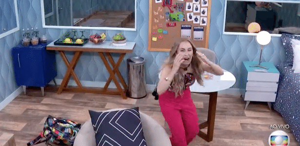 BBB 21: Carla Diaz chora e grita no quarto secreto