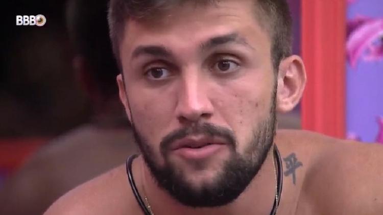 BBB 21: Arthur se diz magoado com Tiago Leifert - Reprodução/Globoplay - Reprodução/Globoplay