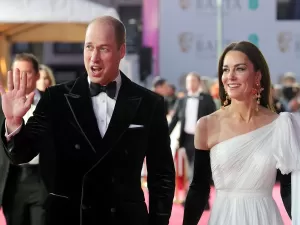 Príncipe William atualiza estado de saúde de Kate Middleton após câncer