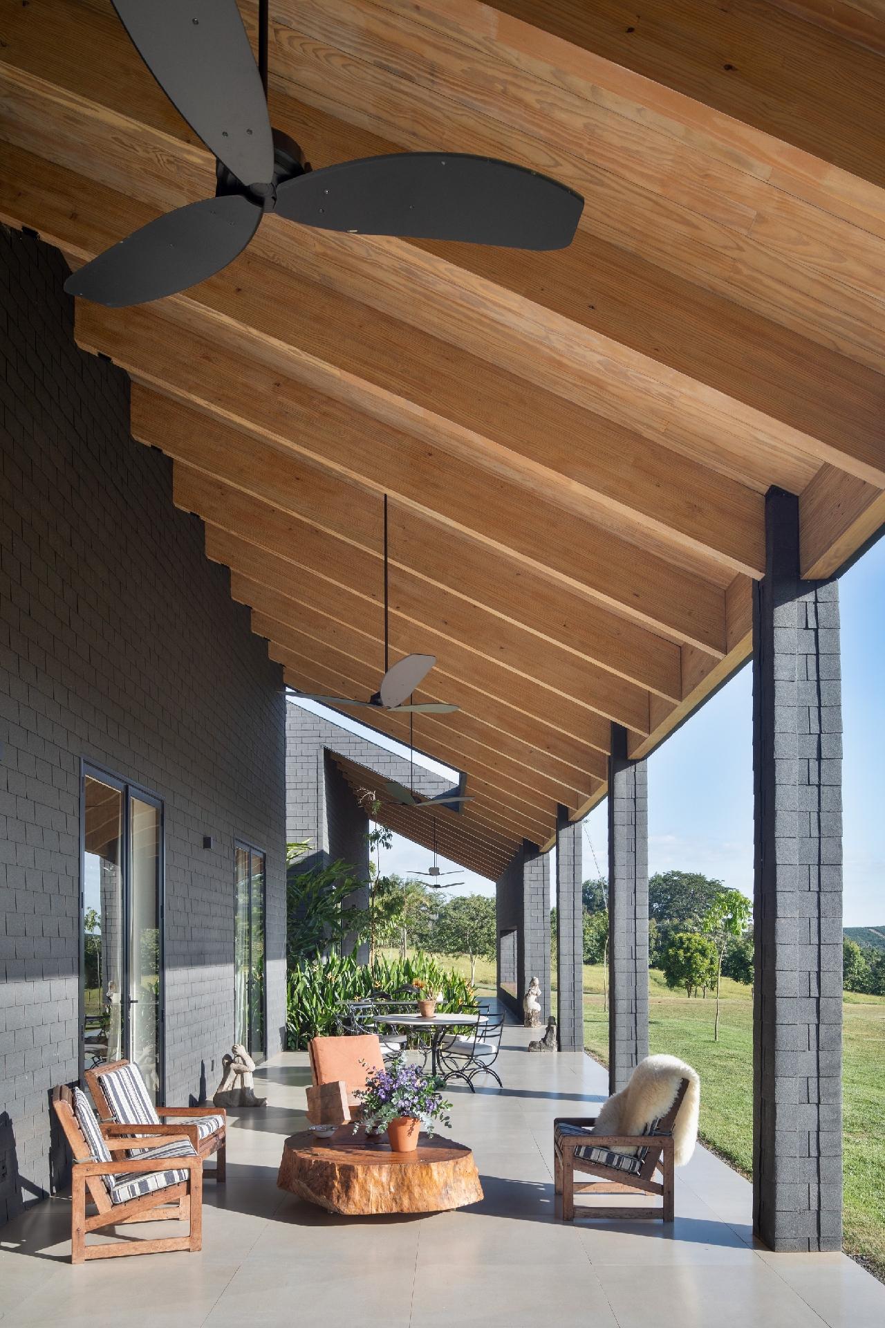 Casa de domingo - Celeiro - Denilson Machado/MCA Estudio/Divulgação