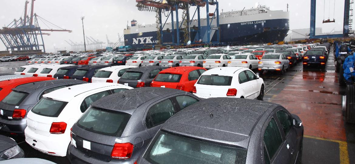 Exportação da Volkswagen, em porto, para a Argentina, nosso principal comprador - Divulgação