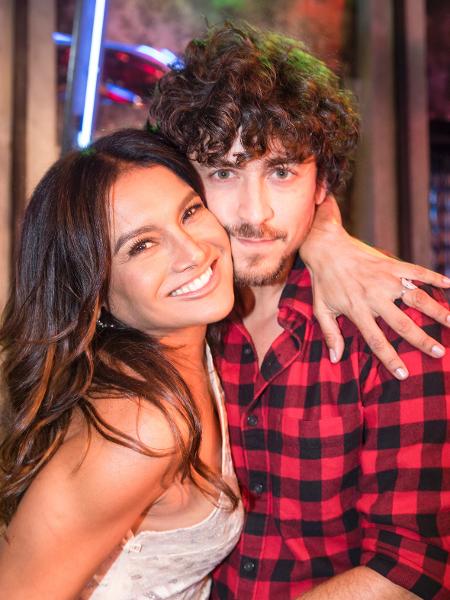 Dira Paes e Jesuíta Barbosa - João Miguel Junior/Globo - João Miguel Junior/Globo