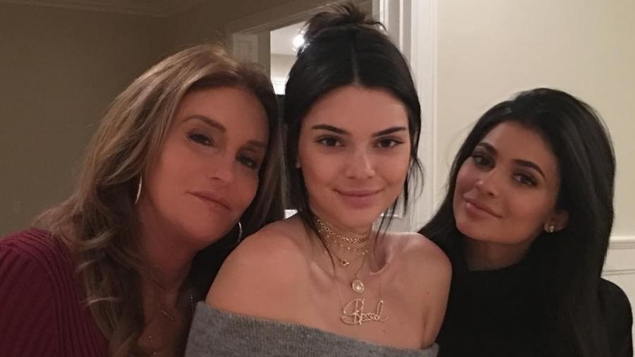 Caitlyn Jenner com as filhas Kendall e Kylie - Reprodução/Instagram