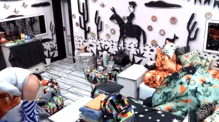 BBB 21: Caio se descuida e deixa bunda à mostra no quarto cordel - Reprodução / Globoplay - Reprodução / Globoplay