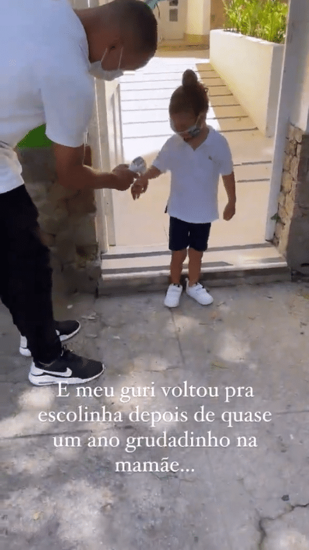 Sheron Menezzes levou filho para creche após um ano em casa - Reprodução/Instagram - Reprodução/Instagram